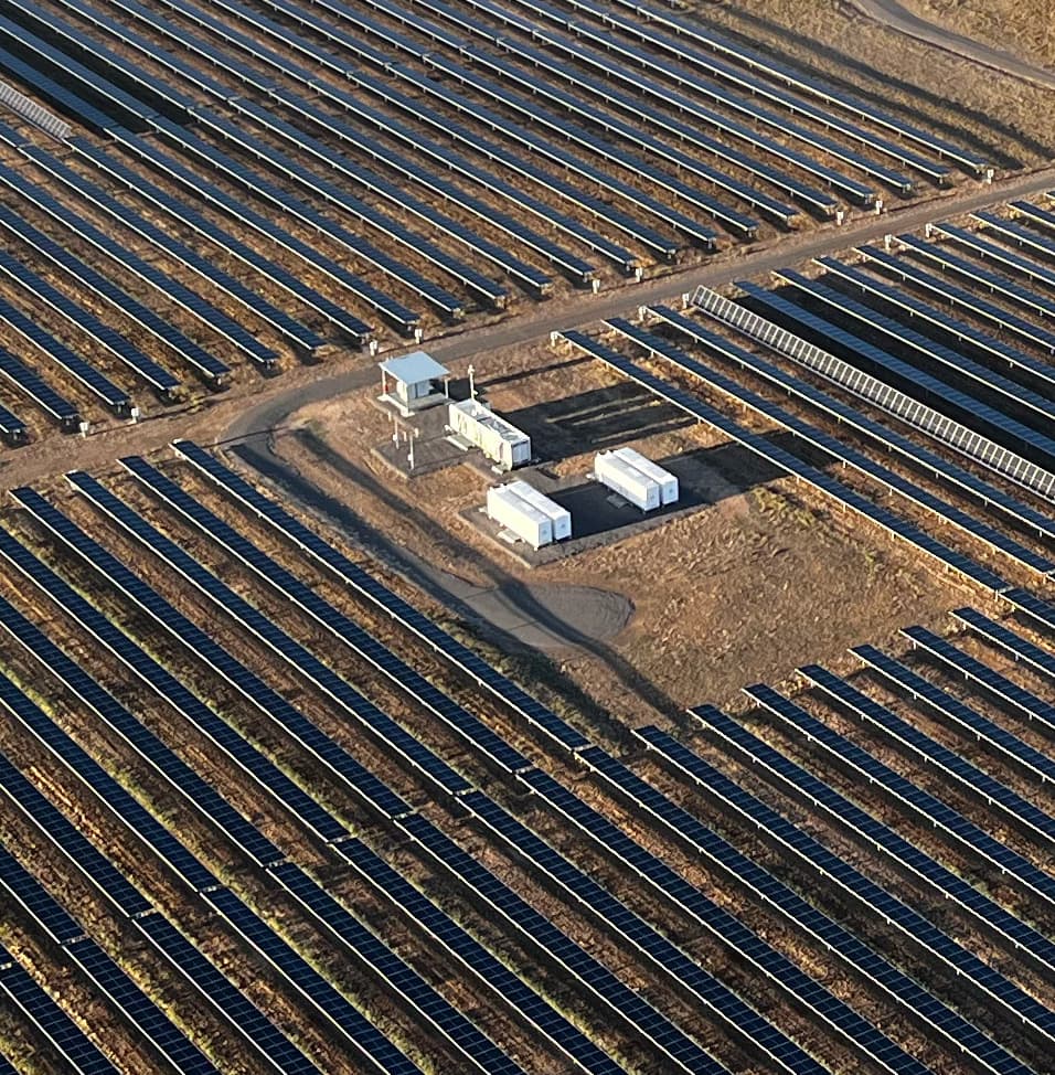 Community batteries: shared energy storage